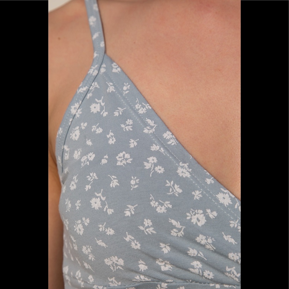 Brandy Melville floral Amara dress - Picture 4 of 4